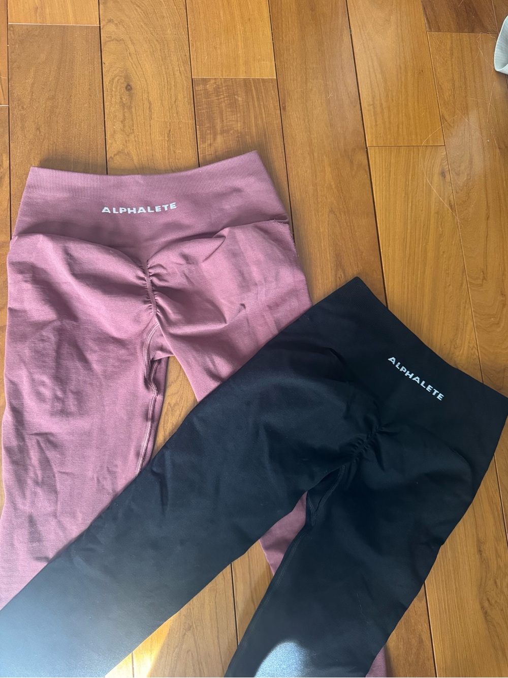 Alphalete Leggings in Burgundy and Black - Set of 2